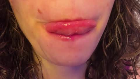 Maria online show from March 2025 02:01:02 PM