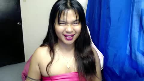 Snapshot of its_me_mia chatting on March 2025 08:10:02 AM Its me mia online show from March 2025 08:10:02 AM