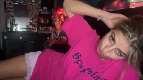 itsamberreid online show from November 2025 11:09:02 AM