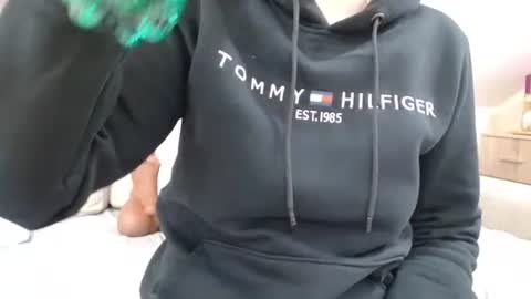 Busty mommy online show from November 2025 04:27:02 PM