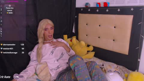 Itsfabian  online show from December 2024 06:23:02 PM