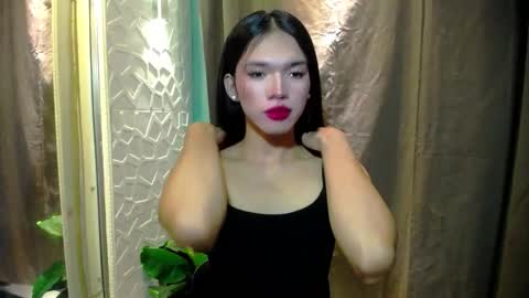 Francine online show from April 2026 12:33:01 PM