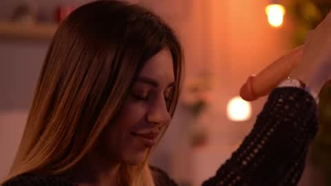 itsivylicious online show from April 2026 07:58:02 PM