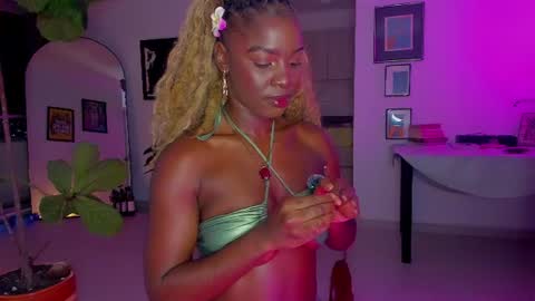 lau online show from August 2026 02:46:02 AM