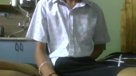 Snapshot of itsme_doofus chatting on May 2026 06:02:02 PM Doofus online show from May 2026 06:02:02 PM