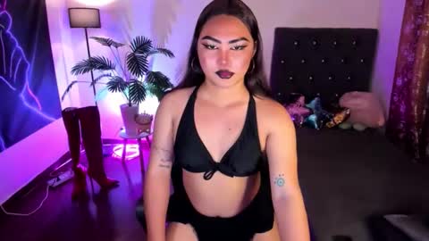 Siana online show from April 2026 02:33:01 AM