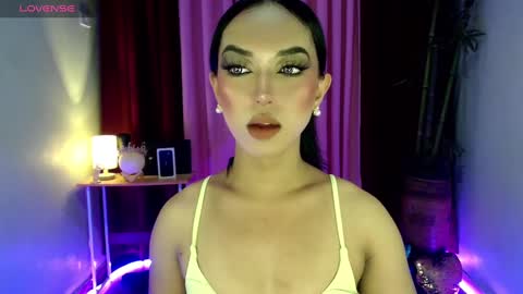 Snapshot of itsmesofiaa69 chatting on March 2025 03:43:01 AM Sofia online show from March 2025 03:43:01 AM