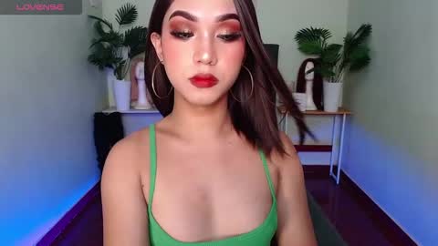 Snapshot of itsmesofiaa69 chatting on October 2025 08:57:02 AM Sofia online show from October 2025 08:57:02 AM