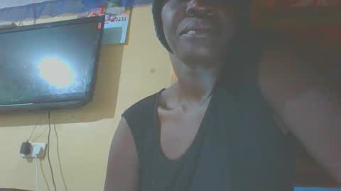 Queen blacq online show from October 2025 06:36:02 AM