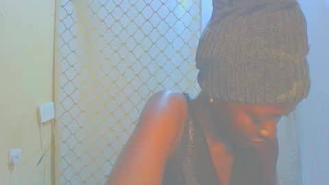 Queen blacq online show from October 2025 08:51:02 PM