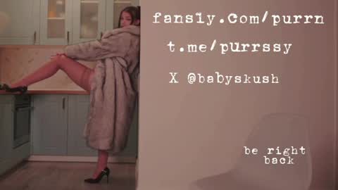 Snapshot of itsumade chatting on April 2026 06:49:01 PM Betty online show from April 2026 06:49:01 PM