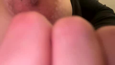 Snapshot of ittybitty320 chatting on March 2026 05:44:01 AM ittybitty320 online show from March 2026 05:44:01 AM