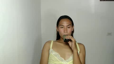 Snapshot of itz_me_crystal chatting on June 2026 02:45:02 AM itz_me_crystal online show from June 2026 02:45:02 AM