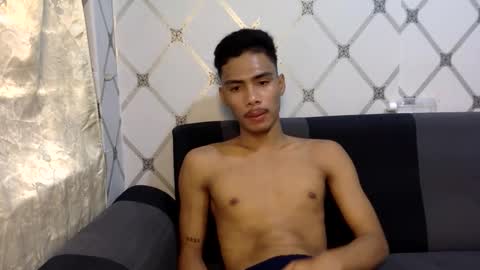 itzme_urboy online show from April 2026 02:49:02 AM