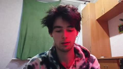 ivan_bybe online show from April 2026 04:37:02 PM