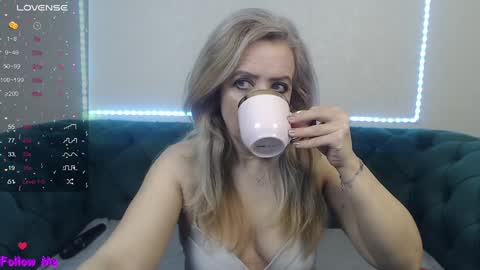 ivanacharm online show from January 2025 04:20:01 AM