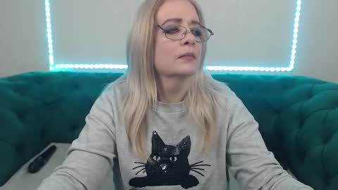 Snapshot of ivanacharm chatting on January 2026 04:28:01 AM ivanacharm online show from January 2026 04:28:01 AM