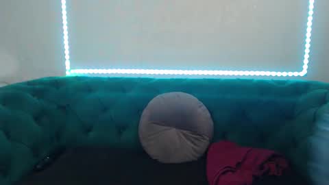 Snapshot of ivanacharm chatting on January 2026 04:28:01 AM ivanacharm online show from January 2026 04:28:01 AM