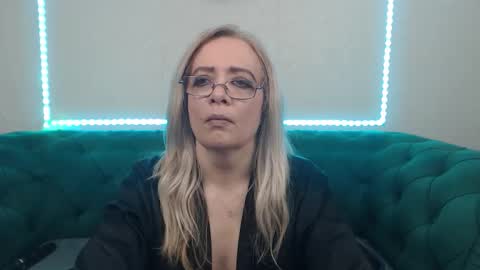 Snapshot of ivanacharm chatting on January 2026 04:49:02 AM ivanacharm online show from January 2026 04:49:02 AM