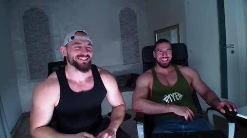 Snapshot of ivanhydee chatting on February 2026 05:47:01 AM IvanHydee online show from February 2026 05:47:01 AM