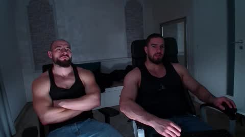 Snapshot of ivanhydee chatting on February 2026 06:09:01 AM IvanHydee online show from February 2026 06:09:01 AM