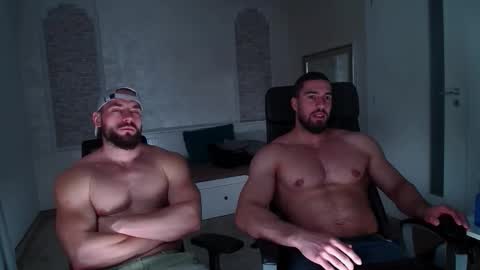 Snapshot of ivanhydee chatting on February 2026 05:59:02 AM IvanHydee online show from February 2026 05:59:02 AM