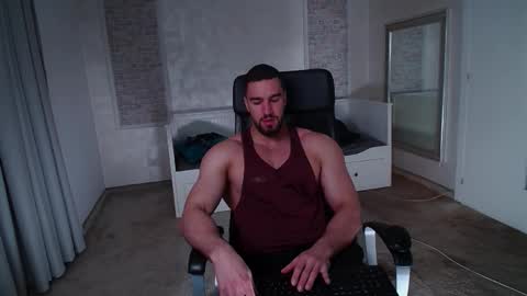 Snapshot of ivanhydee chatting on February 2026 05:41:01 AM IvanHydee online show from February 2026 05:41:01 AM