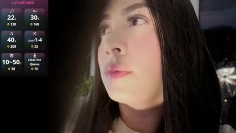 Ivanna West online show from September 2025 10:19:01 AM