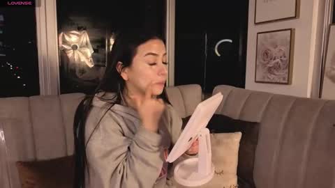 Ivanna West online show from November 2025 10:04:02 AM