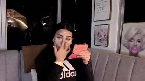 Ivanna West online show from January 2026 09:56:01 AM