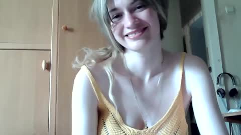 Snapshot of ivetta911 chatting on June 2026 11:37:01 AM ivetta911 online show from June 2026 11:37:01 AM