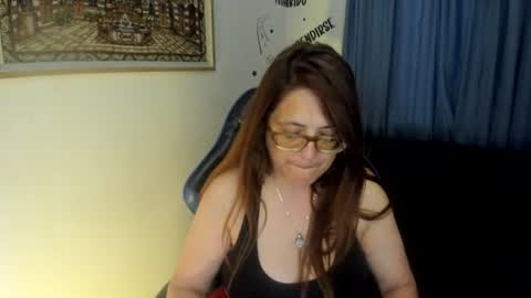 Snapshot of ivette_shaira chatting on July 2026 11:37:02 AM IVETTE online show from July 2026 11:37:02 AM
