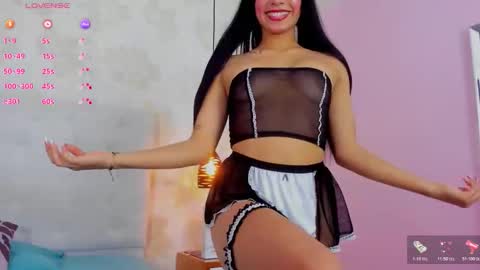 IVONE   online show from November 2025 07:27:01 PM