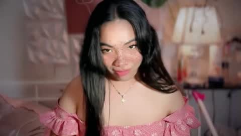 Snapshot of ivory_delight chatting on May 2026 02:28:01 AM ivory_delight online show from May 2026 02:28:01 AM