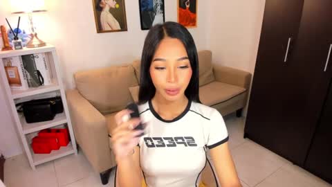 kirstenelsie online show from February 2025 12:19:01 AM