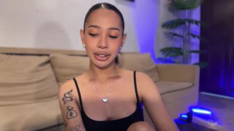 kirstenelsie online show from January 2026 01:11:02 AM