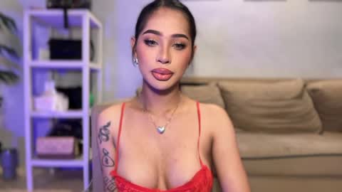 kirstenelsie online show from April 2026 01:19:01 AM