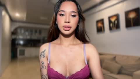 Snapshot of ivorycollins chatting on May 2026 01:24:01 AM kirstenelsie online show from May 2026 01:24:01 AM