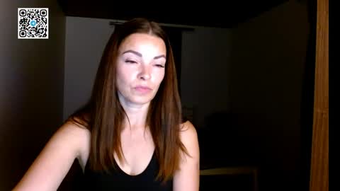 Lana online show from June 2026 07:39:01 PM