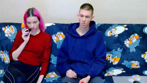 Ivy and Lester online show from October 2025 05:16:02 AM