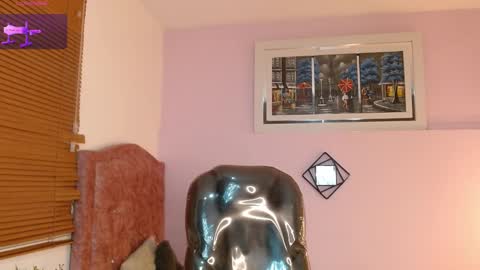 Snapshot of ivy_gail chatting on February 2025 07:09:01 AM  IVY online show from February 2025 07:09:01 AM