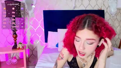 Snapshot of ivy_star1 chatting on February 2025 01:11:01 PM Ivy online show from February 2025 01:11:01 PM