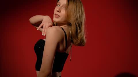 Ivy online show from February 2025 03:01:02 AM