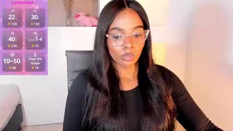 Snapshot of ivybliss8 chatting on February 2025 02:37:01 PM i v y  b l i s s online show from February 2025 02:37:01 PM