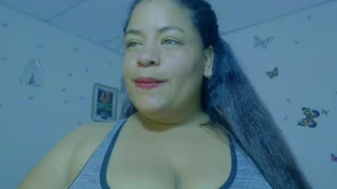 Snapshot of ivydesouzaa chatting on July 2026 02:36:01 AM ivydesouza online show from July 2026 02:36:01 AM
