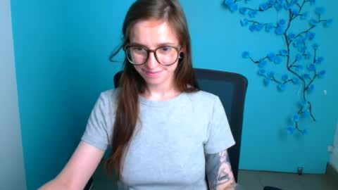 Snapshot of ivynoir_ chatting on June 2026 10:51:01 AM Ivy online show from June 2026 10:51:01 AM