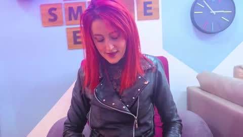 Snapshot of ivypoisson_ chatting on December 2025 07:52:02 PM IvyPoisson online show from December 2025 07:52:02 PM