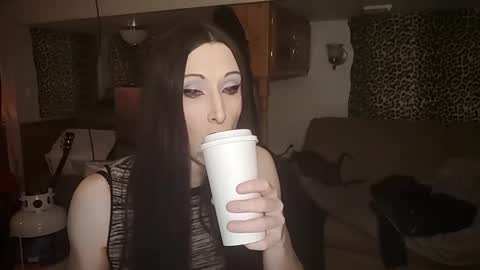 Snapshot of ivyrose499 chatting on March 2025 03:30:02 PM IvyRose499 online show from March 2025 03:30:02 PM