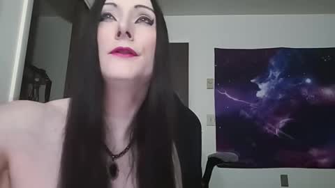 Snapshot of ivyrose499 chatting on September 2025 06:19:01 PM IvyRose499 online show from September 2025 06:19:01 PM