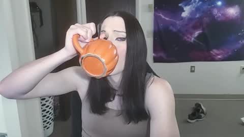 Snapshot of ivyrose499 chatting on October 2025 04:04:01 PM IvyRose499 online show from October 2025 04:04:01 PM